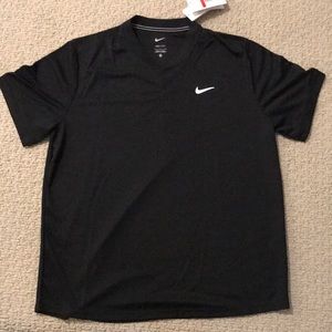 Nike dri-fit Henley shirt, black, Men’s Large (L), NWT